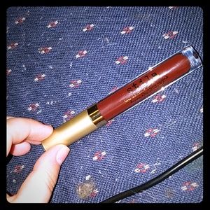 Stilla Stay All Day Liquid Lipstick in Notte